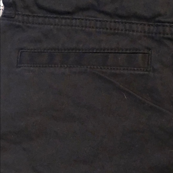 Shorts - Picture 3 of 5